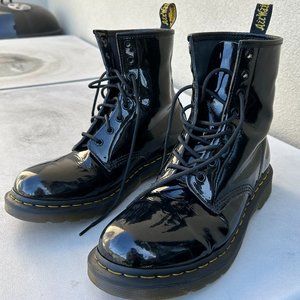 DR. MARTENS 1460 Black Patent Glossy Leather Lace Up Boots (Women's Size 11)